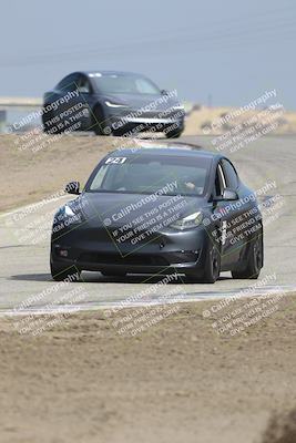 media/Oct-19-2025-Speed Ventures (Sun) [[a6e7fe67be]]/TC B/Session 2 (Outside Grapevine)/